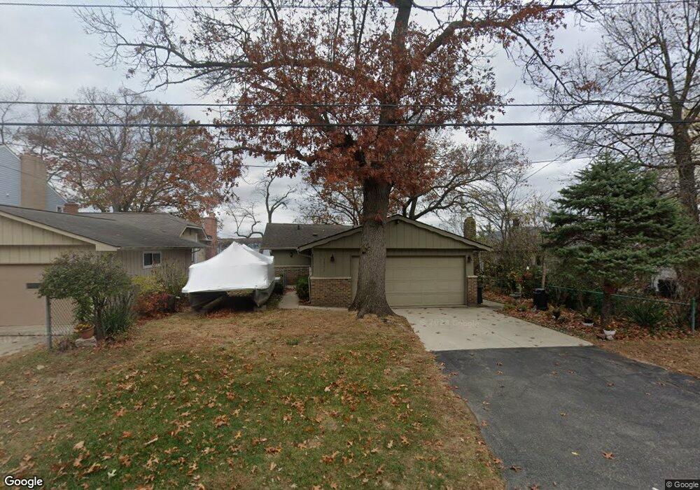 7362 Hardisty, West Bloomfield, MI 48324 - photo 1