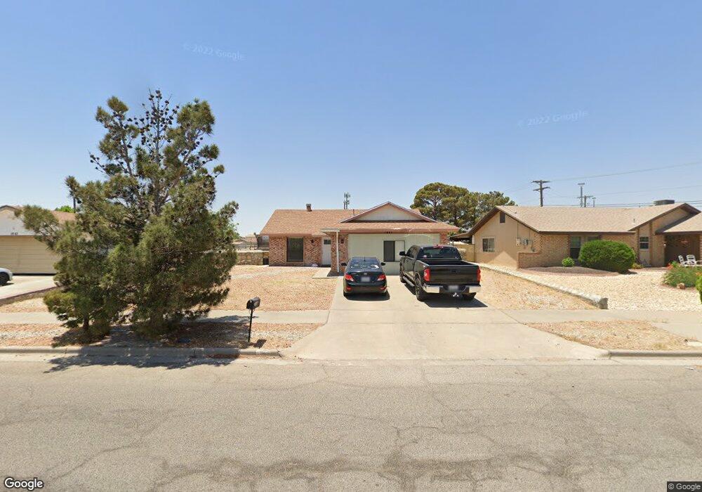 1847 Dean Martin Dr, El Paso, TX 79936 - photo 1