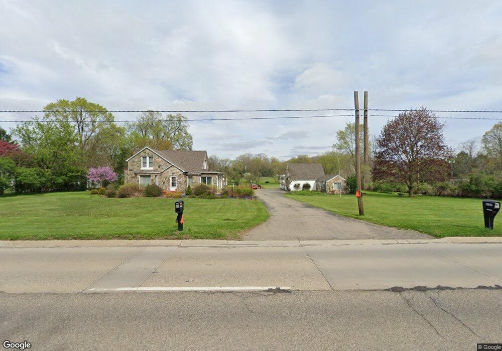 6259 Fenton Rd, Flint, MI 48507 - photo 1