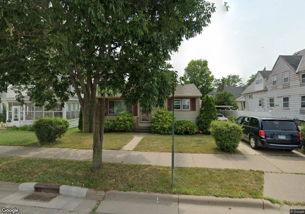 1073 W 5th St, Winona, MN 55987 - photo 1