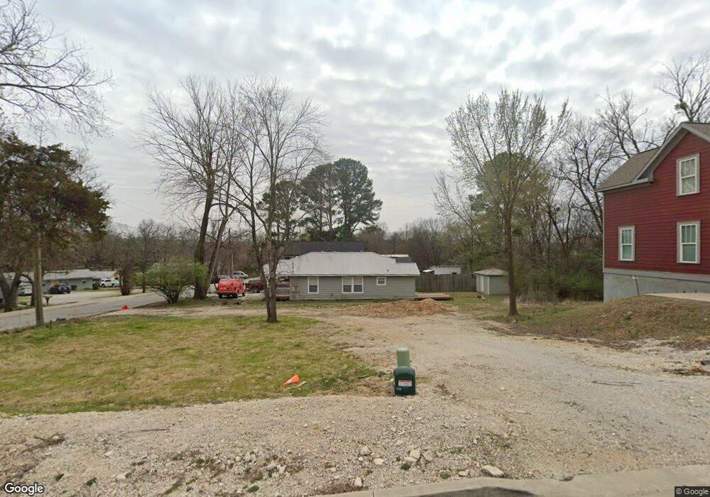 173 E South St, Fayetteville, AR 72701 - photo 1