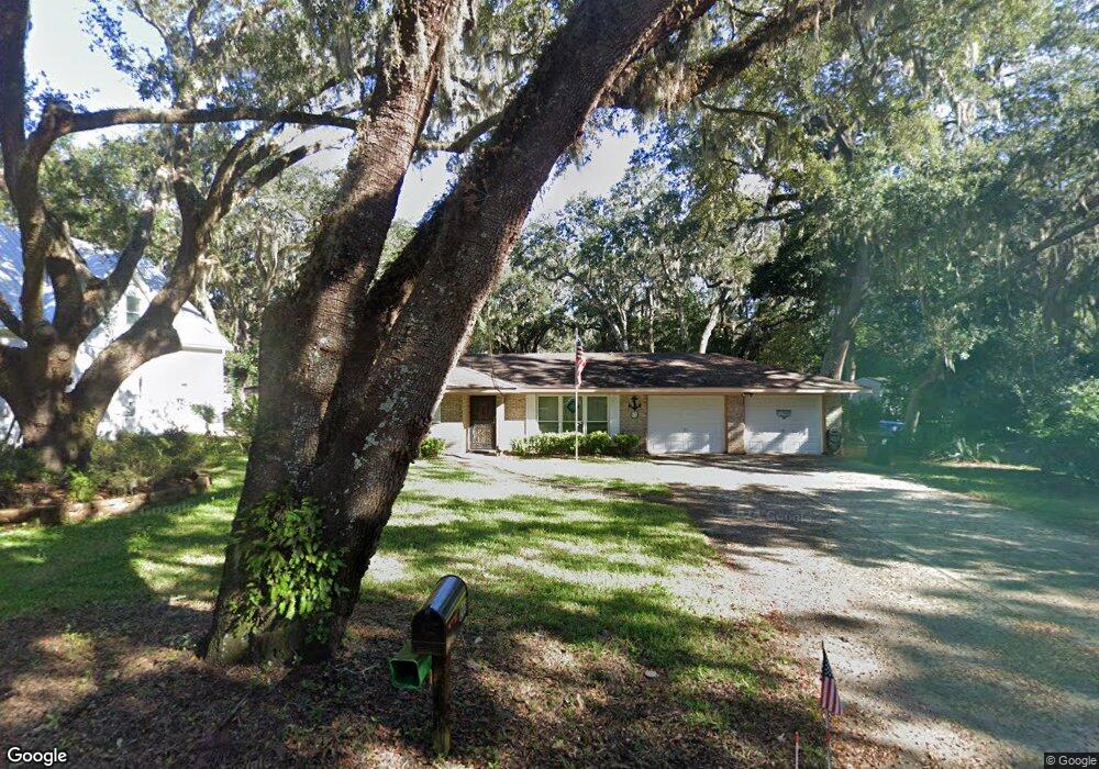 212 Peachtree St, Saint Simons Island, GA 31522 - photo 1