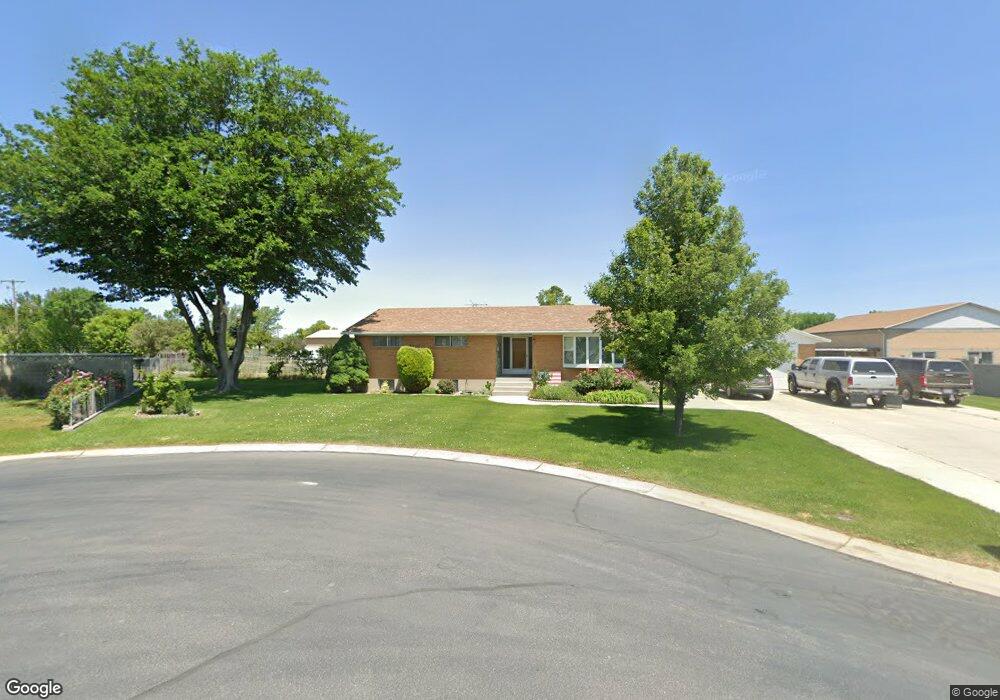 2940 Leisure Cir, West Jordan, UT 84084 - photo 1