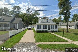 1213 Irving Ave, Colonial Beach, VA 22443