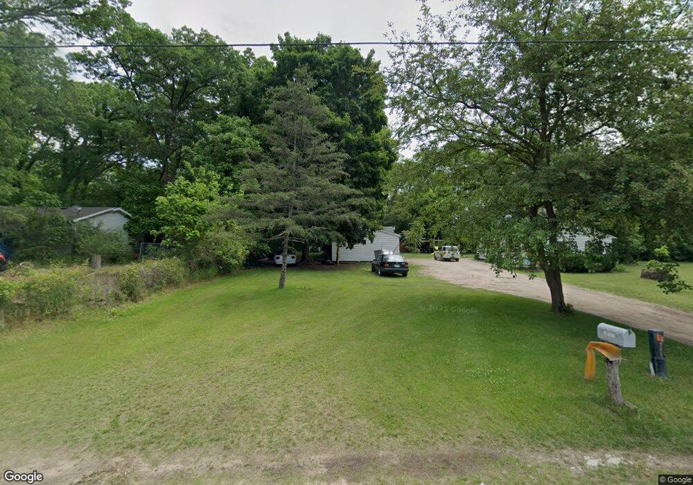 52626 Hastings St, South Bend, IN 46637 - photo 1