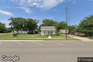 138 S Broadway St, Larned, KS 67550