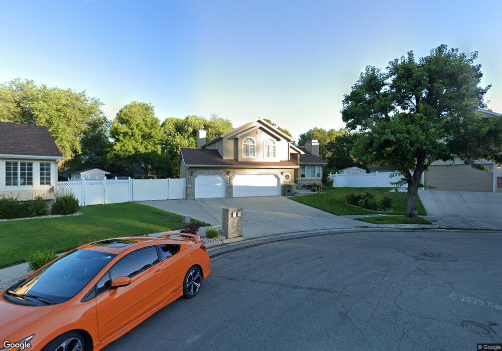 7904 S Showcase Ln, Sandy, UT 84094 - photo 1