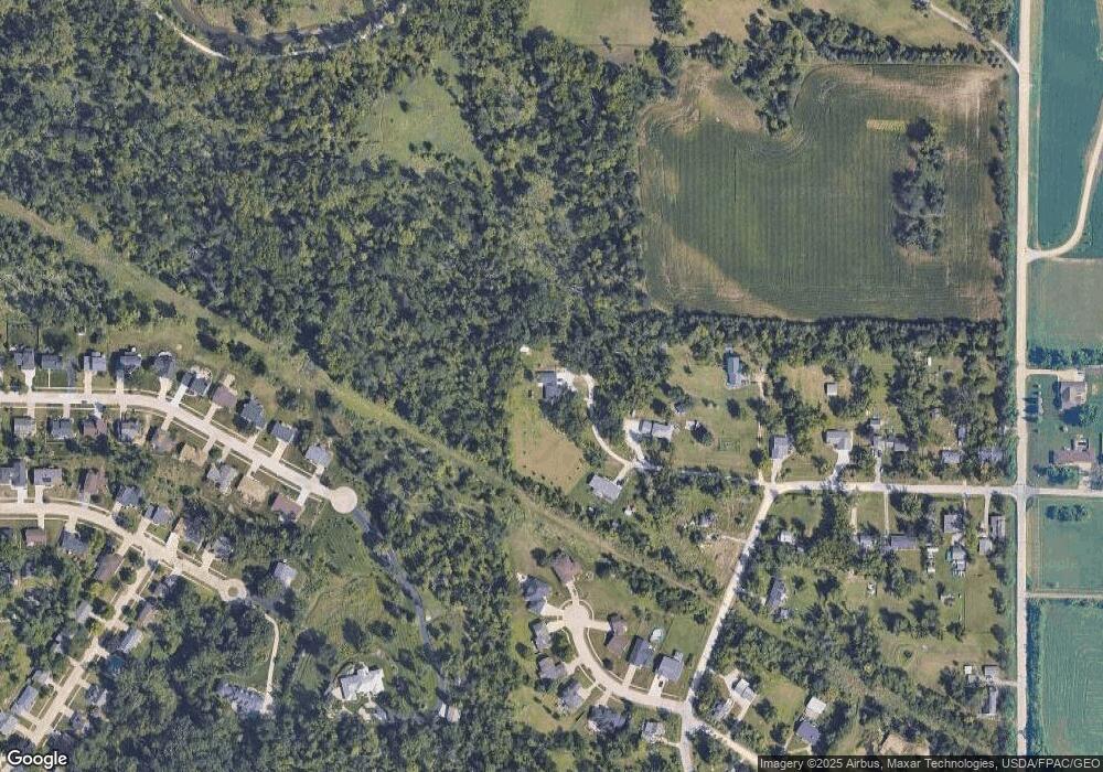 4721 Korff Rd SE, Cedar Rapids, IA 52403 - photo 1