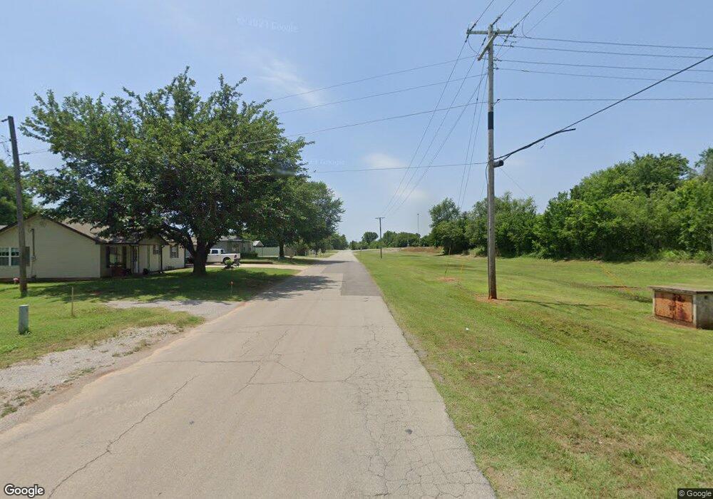 543 Rr 5, Duncan, OK 73533 - photo 1