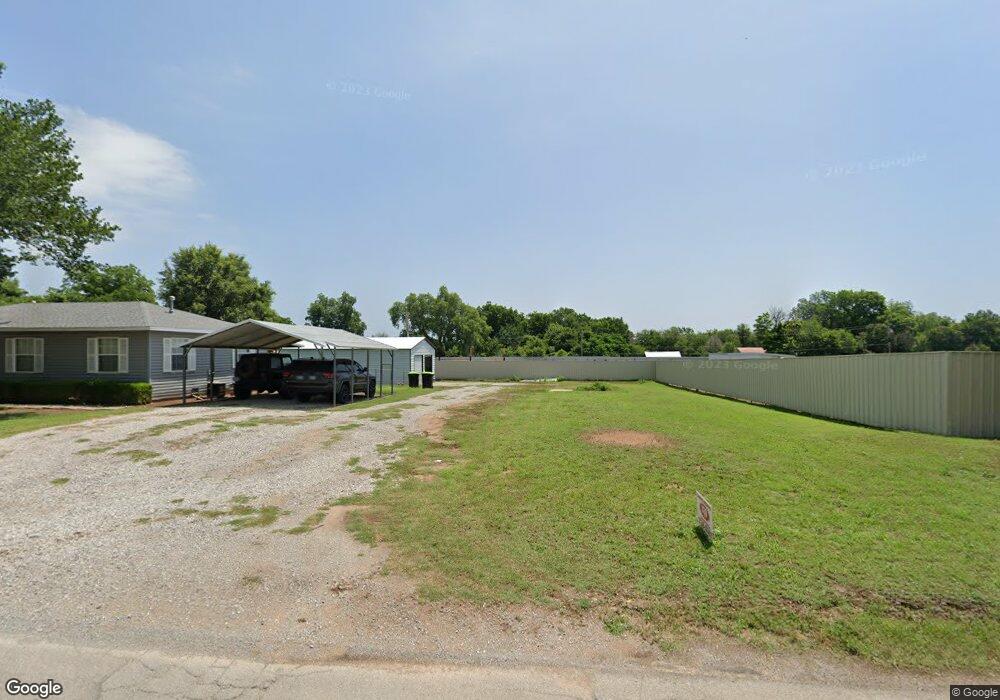 530 Rr 5, Duncan, OK 73533 - photo 1