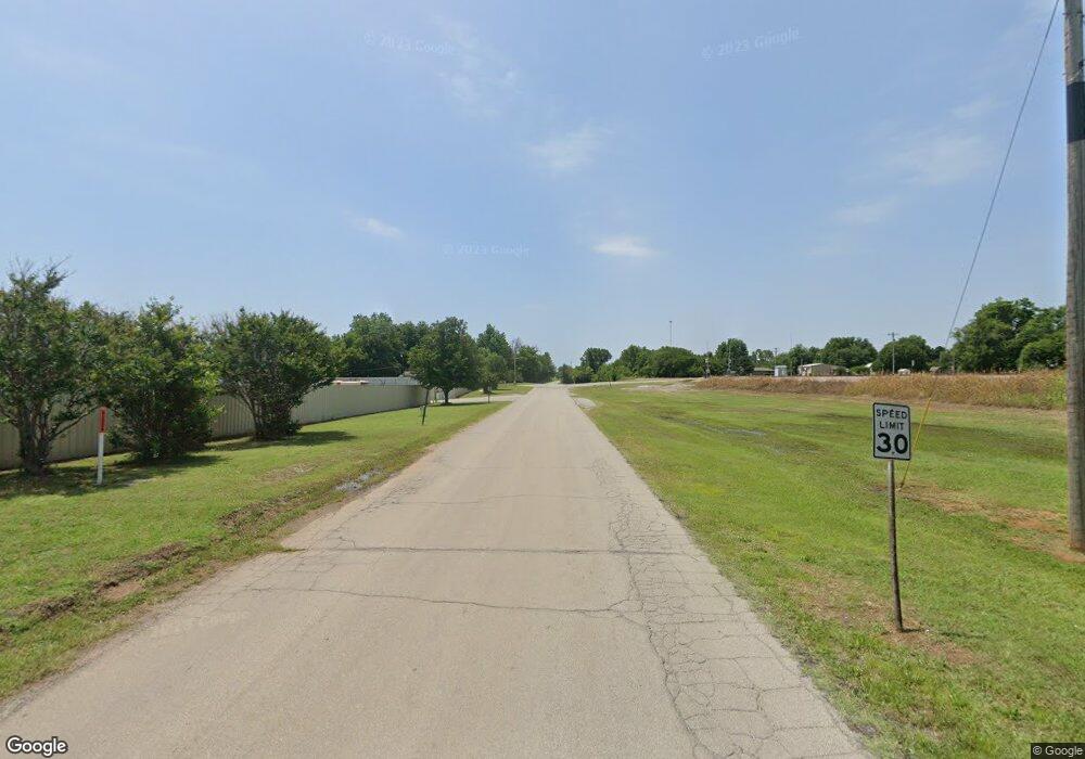 537 Rr 5, Duncan, OK 73533 - photo 1