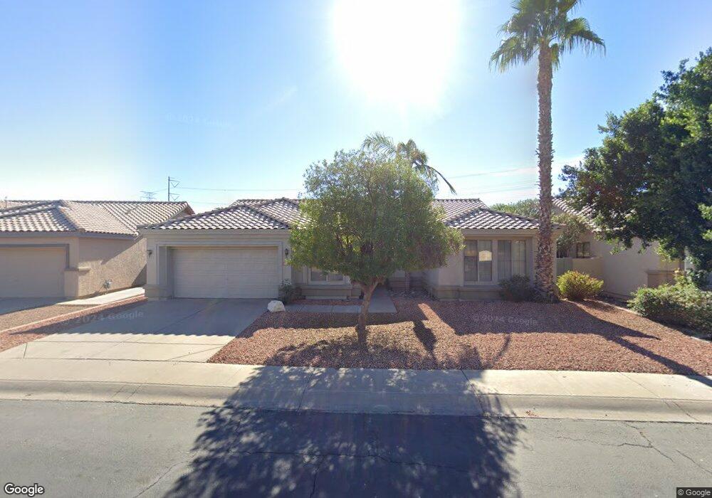 1725 E Campbell Ave, Gilbert, AZ 85234 - photo 1