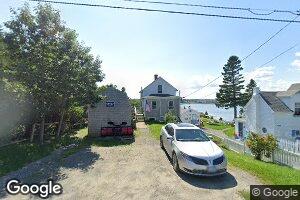 14 Monument St, Lubec, ME 04652