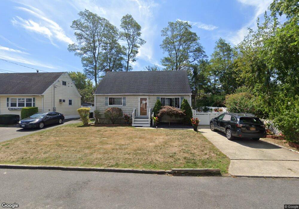 618 Peconic Ave, West Babylon, NY 11704 - photo 1