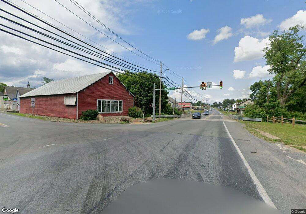 318 Maple St, Kresgeville, PA 18333 - photo 1