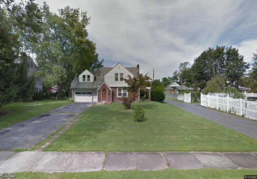 2309 E Pennsylvania St unit 2315, Allentown, PA 18109 - photo 1