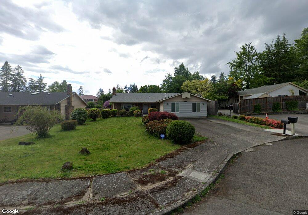 221 NE 149th Place, Portland, OR 97230 - photo 1