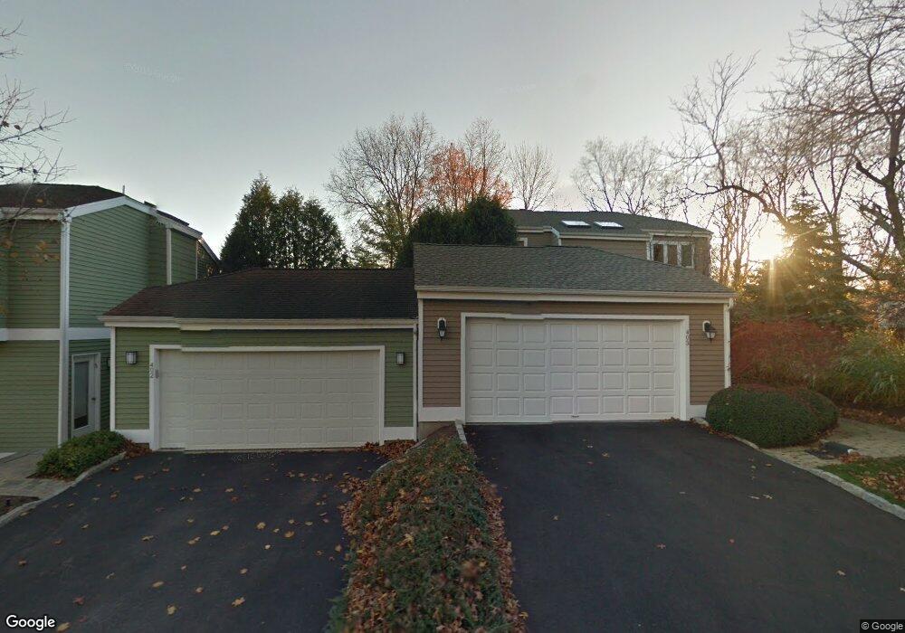 403 Silver Creek Ln, Norwalk, CT 06850 - photo 1