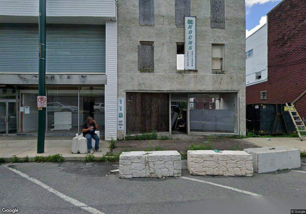 118 W Ridge St, Lansford, PA 18232 - photo 1