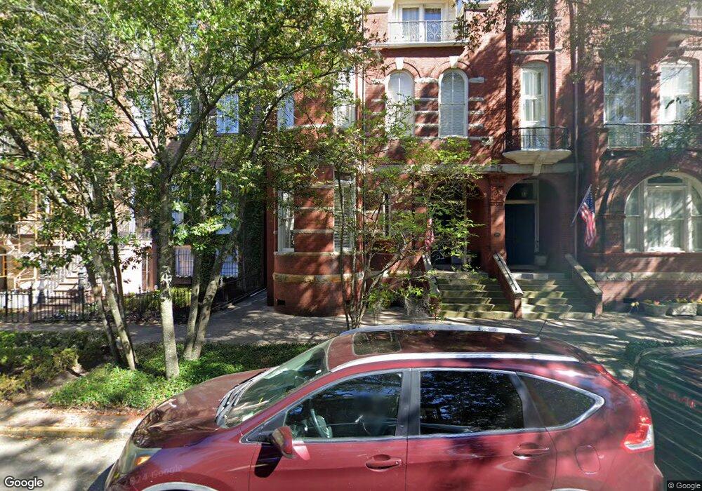 208 E Gaston St, Savannah, GA 31401 - photo 1