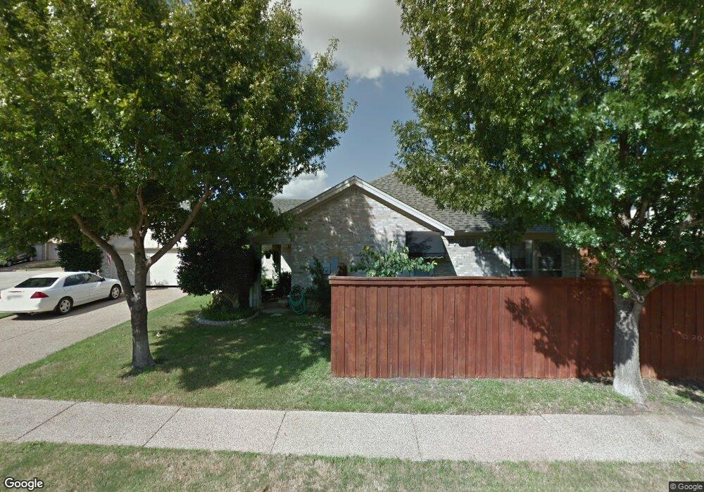 2420 Aberdeen Dr, Bedford, TX 76021 - photo 1