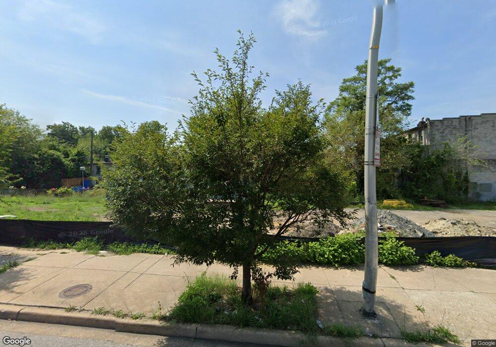 1131 W Mulberry St, Baltimore, MD 21223 - photo 1