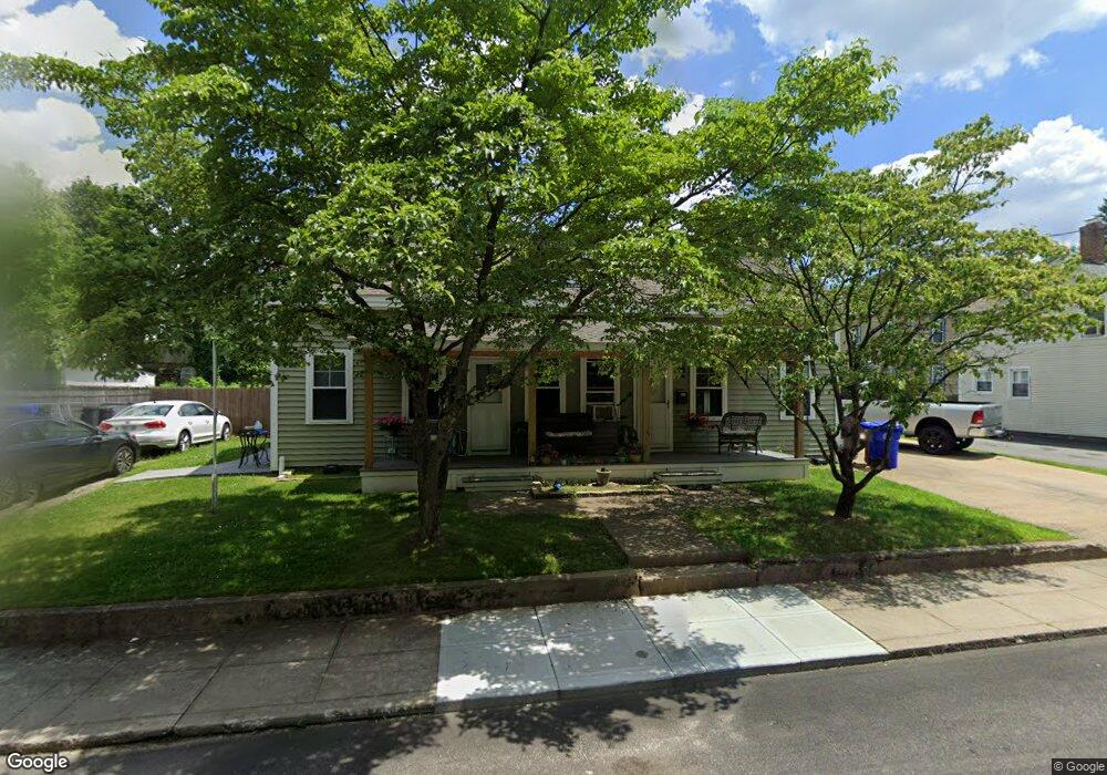 42 Border St, West Warwick, RI 02893 - photo 1