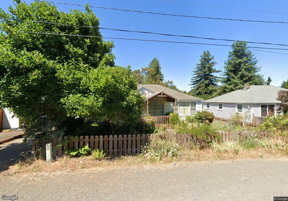 1414 Rainbow Dr, Springfield, OR 97477 - photo 1