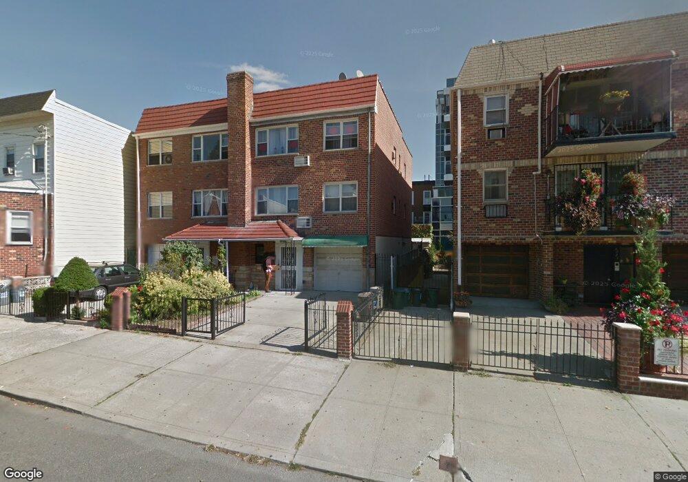 3269 38th St, Astoria, NY 11103 - photo 1