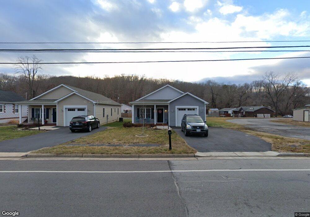 1446 E Main St, Waynesboro, VA 22980 - photo 1