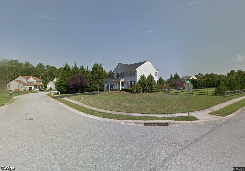 312 Joy Ct, Bear, DE 19701 - photo 1