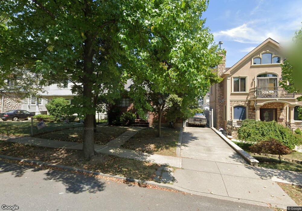 36 Forest Rd, Staten Island, NY 10304 - photo 1