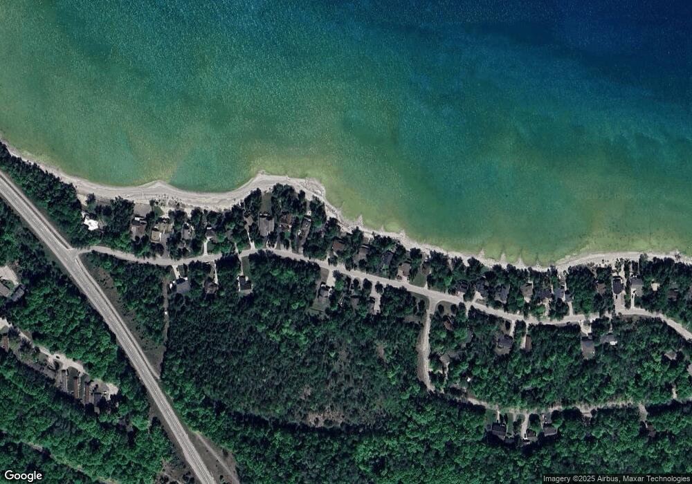 7165 9 Mile Point Dr, Charlevoix, MI 49720 - photo 1