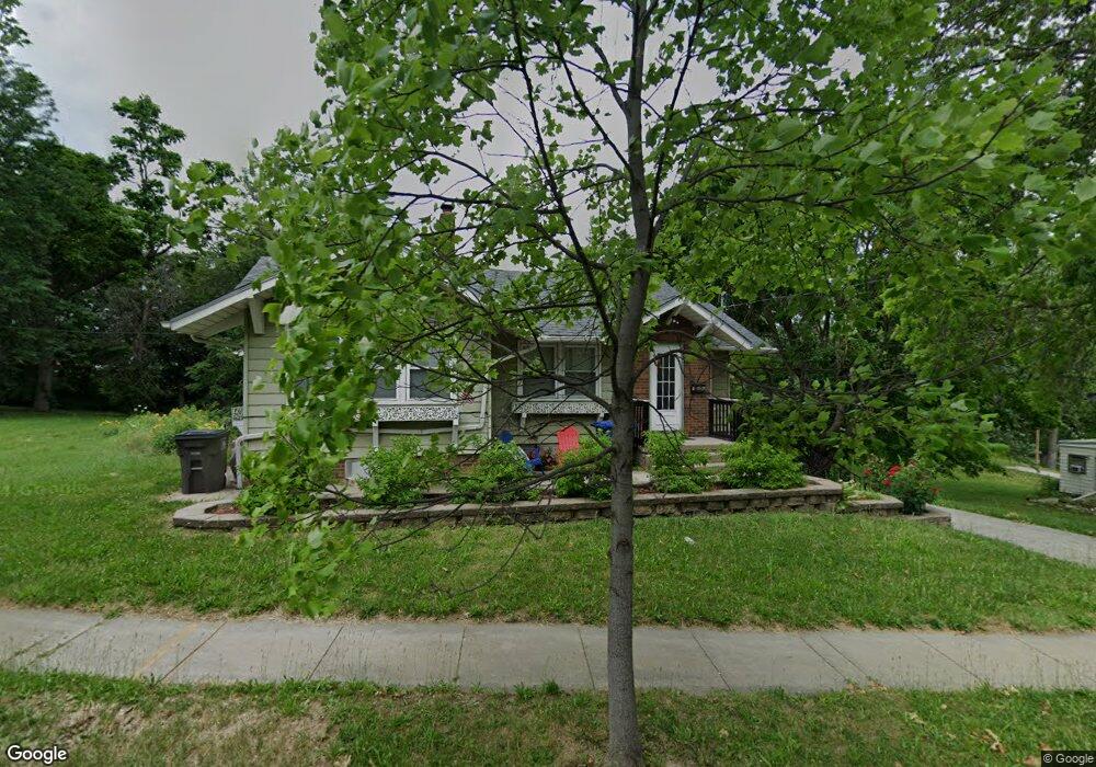 2612 SE 6th St, Des Moines, IA 50315 - photo 1