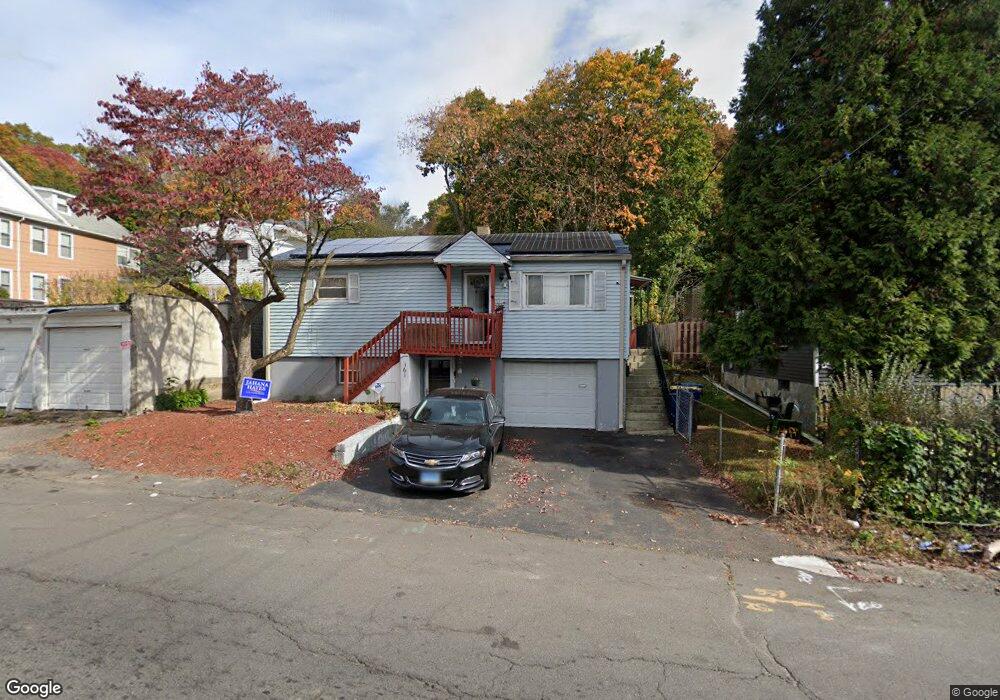 161 Oak St, Waterbury, CT 06704 - photo 1