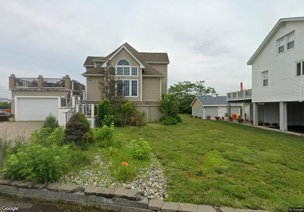 421 Cosey Beach Avenue Extension, East Haven, CT 06512 - photo 1