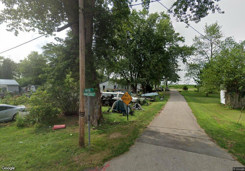 9606 S Wayne St, Columbus, IN 47201 - photo 1