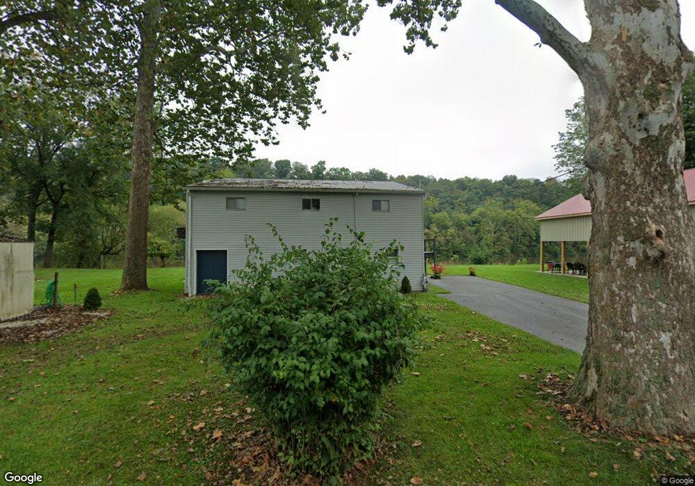 424 Trees Bottom Rd, Martinsburg, WV 25404 - photo 1