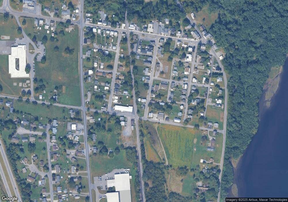 127 3rd St, New Columbia, PA 17856 - photo 1