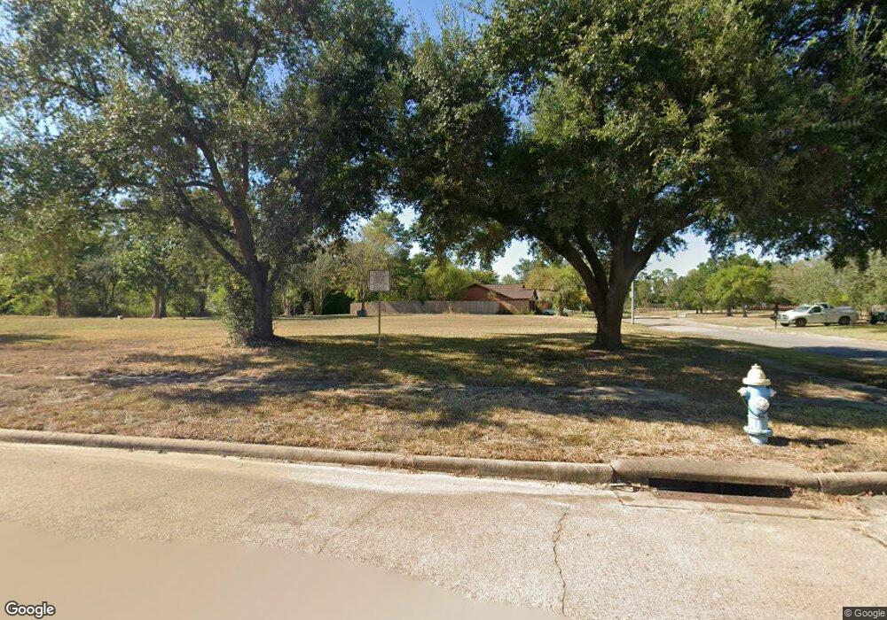 8102 Wood Downe Ln, Houston, TX 77040 - photo 1