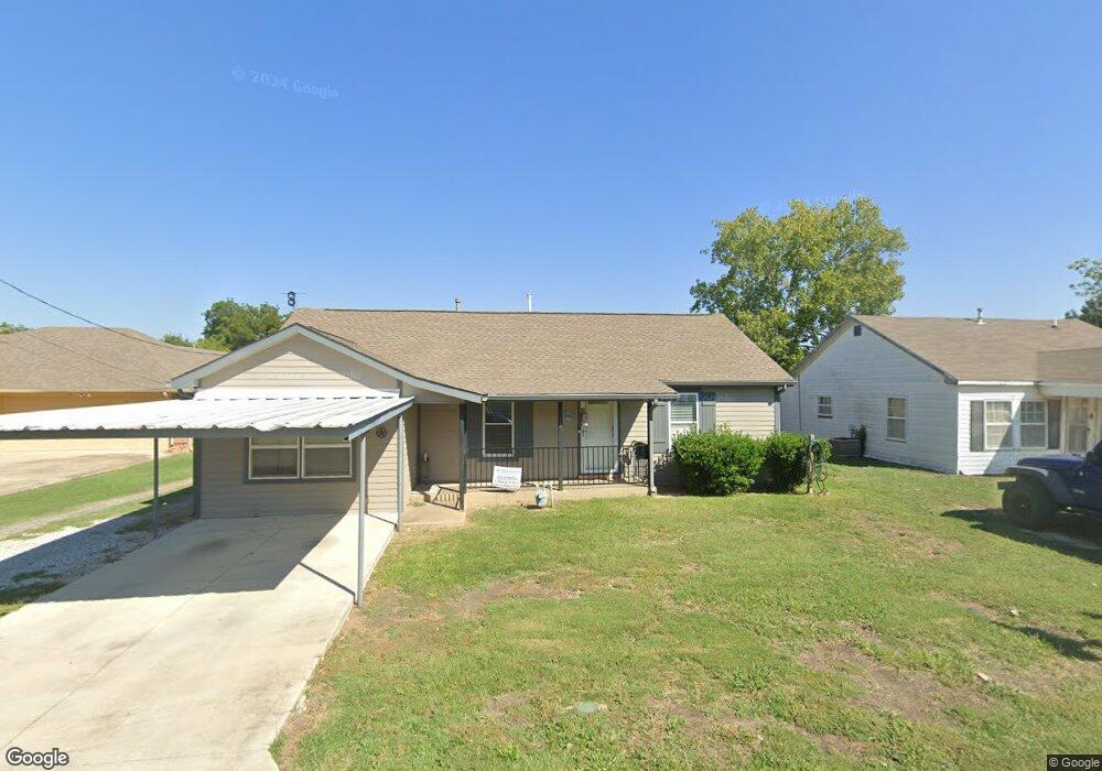 715 W Elm St, Celina, TX 75009 - photo 1