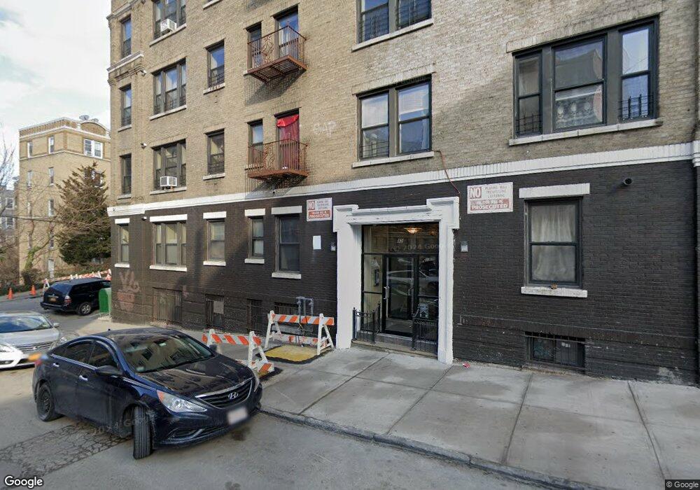 82 Saint Andrews Place unit 3A, Yonkers, NY 10705 - photo 1