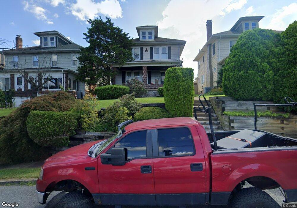 33 N Wright St, Easton, PA 18042 - photo 1