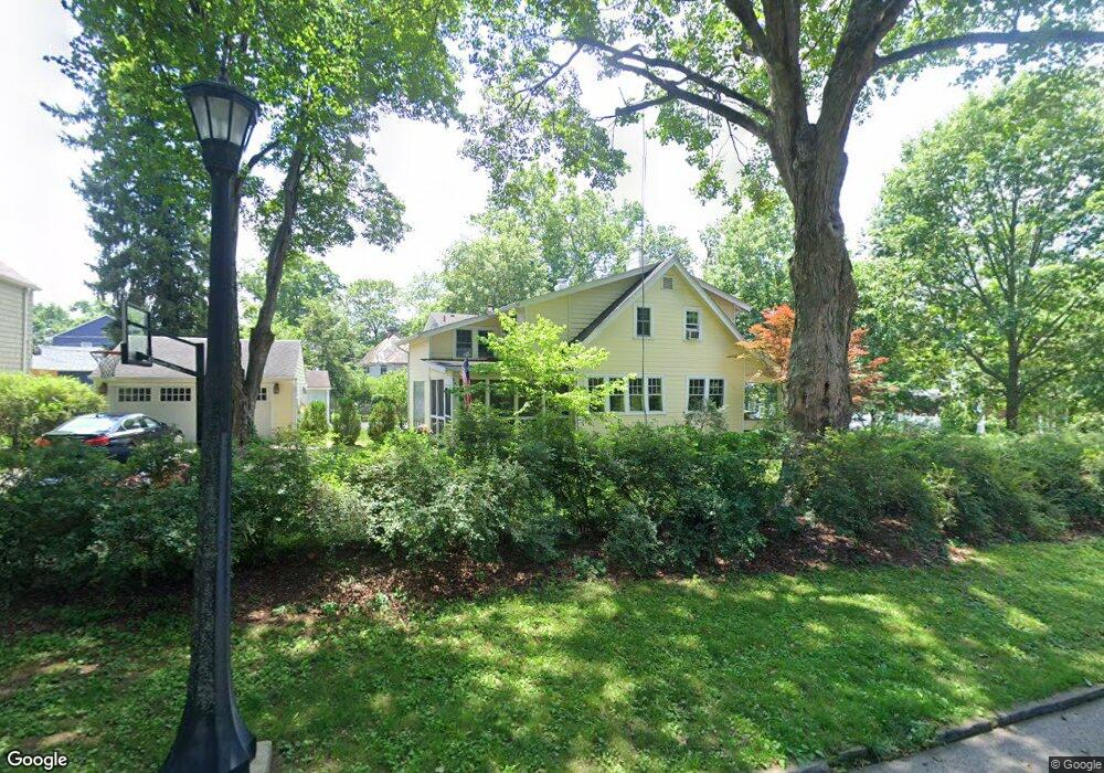 245 Winthrop Rd, Columbus, OH 43214 - photo 1