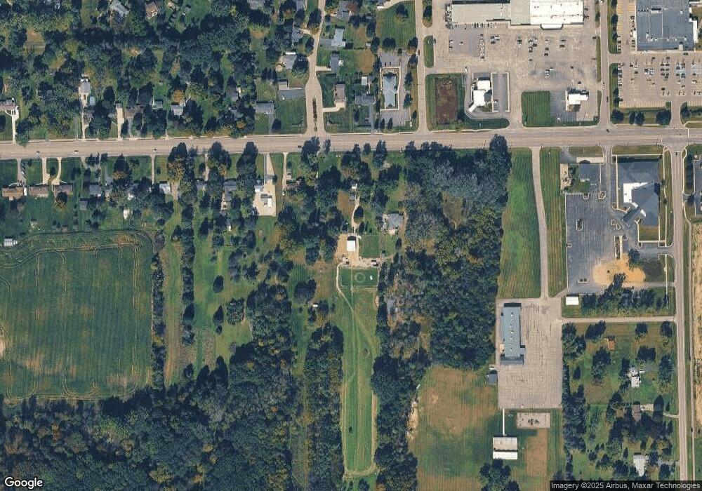 8364 Davison Rd, Davison, MI 48423 - photo 1