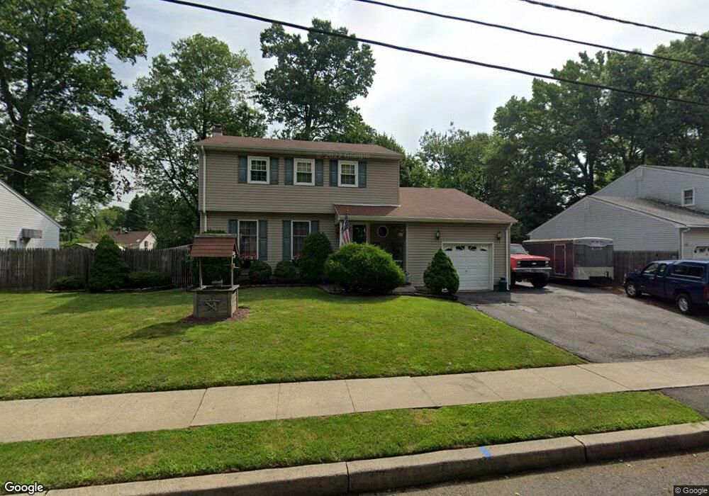 11 Periwinkle Place, Colonia, NJ 07067 - photo 1