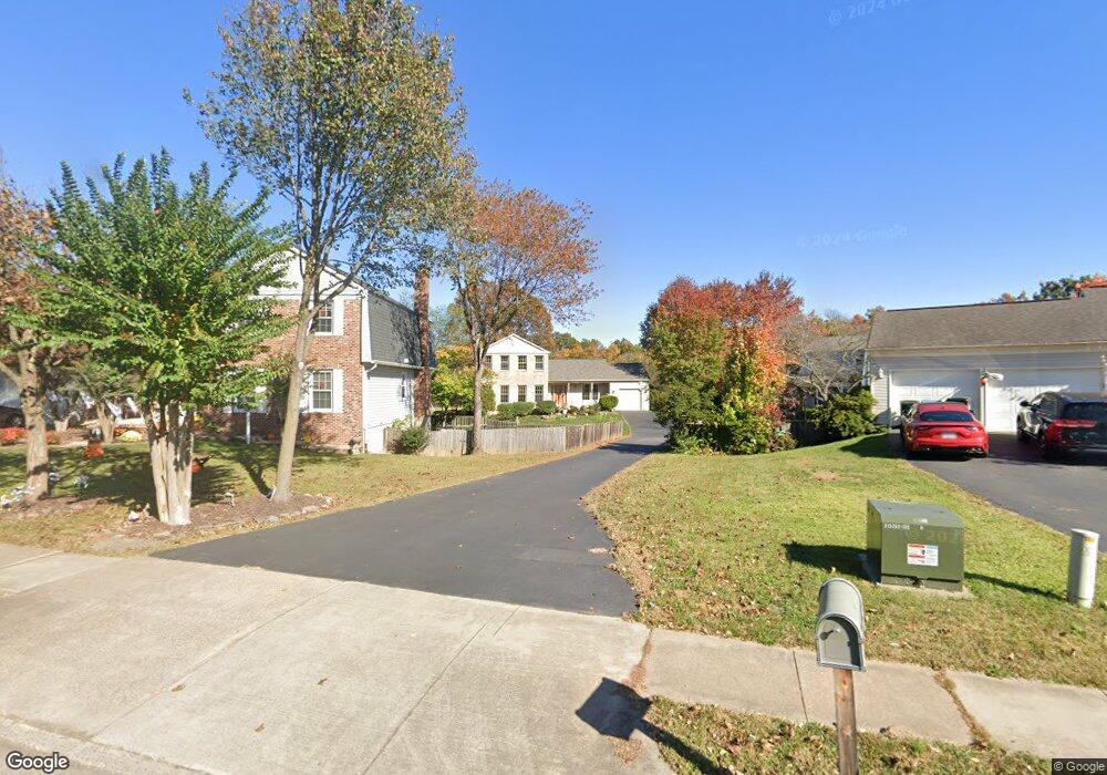 4353 Cub Run Rd, Chantilly, VA 20151 - photo 1