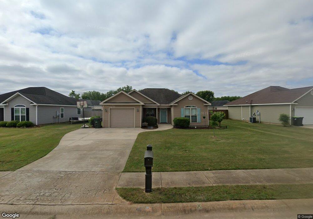 411 Tug Ct, Warner Robins, GA 31088 - photo 1