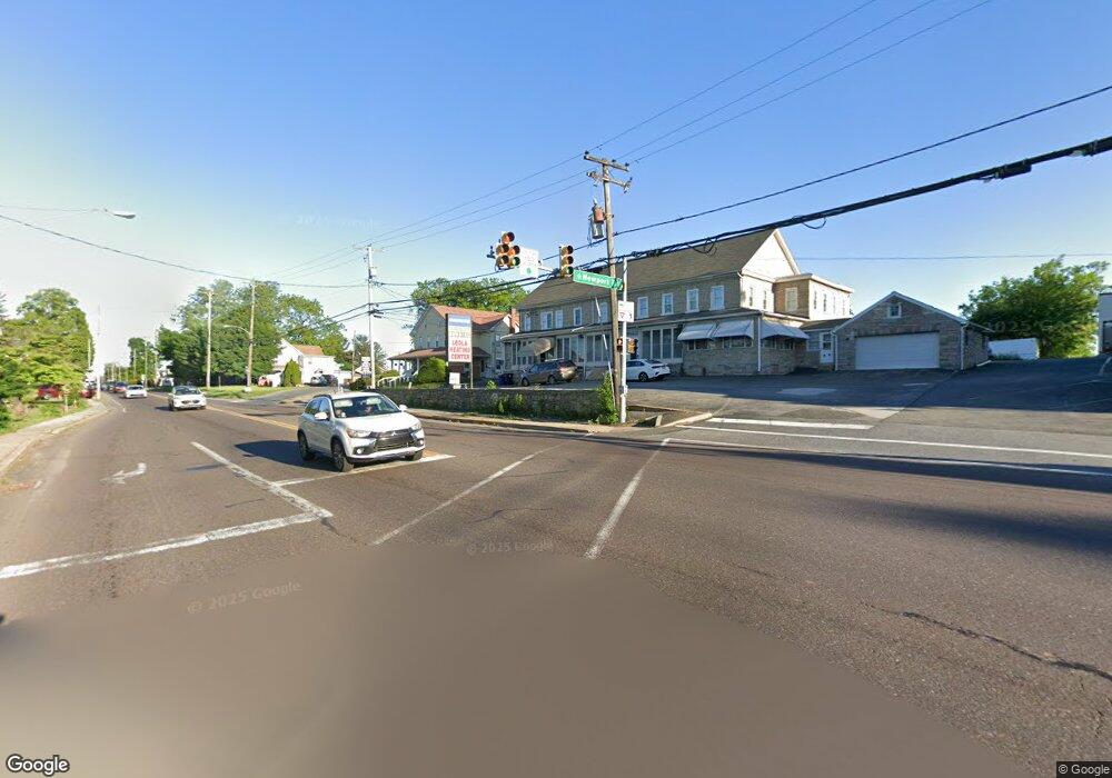 89 W Main St, Leola, PA 17540 - photo 1