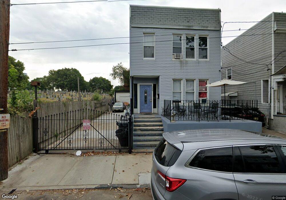 240 Freeman Ave, Jersey City, NJ 07306 - photo 1